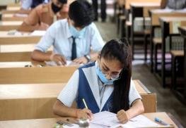 SC ने 12वीं परीक्षा पर CBSE-ICSE की नीति को दी मंजूरी, परीक्षाओं को रद्द करने के खिलाफ दायर याचिकाएं खारिज