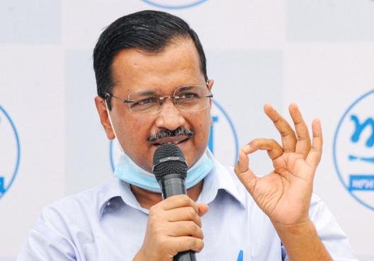 ऑक्सीजन मामला: BJP का वार, केजरीवाल ने किया पलटवार, कहा-मेरा गुनाह मैं अपने 2 करोड़ लोगों की साँसों के लिए लड़ा  