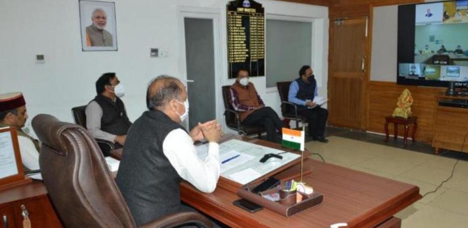 होम आइसोलेशन में कोविड रोगियों के साथ बेहतर समन्वय स्थापित करें आशा कार्यकर्ताः मुख्यमंत्री जय राम ठाकुर