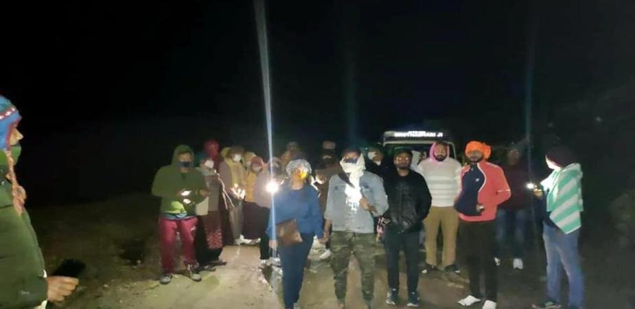 landslide in manali leh highway 