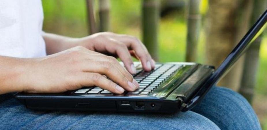 Meritorious people will get Microsoft Windows 10 Pro software laptops